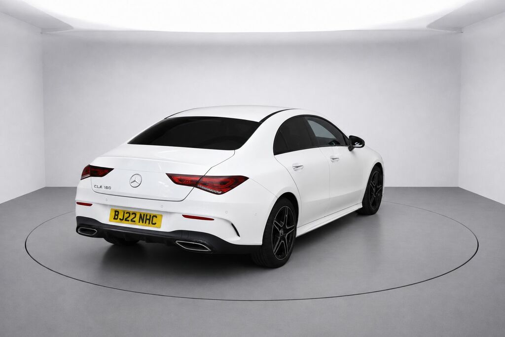 Mercedes-Benz CLA Class Cla180 Amg Line Premium White #2
