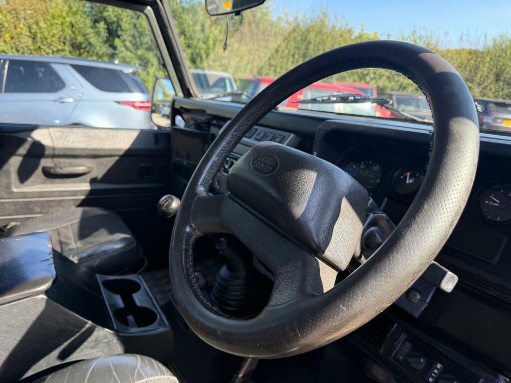 Land Rover Defender 110 2.5 Td5 County Green #18