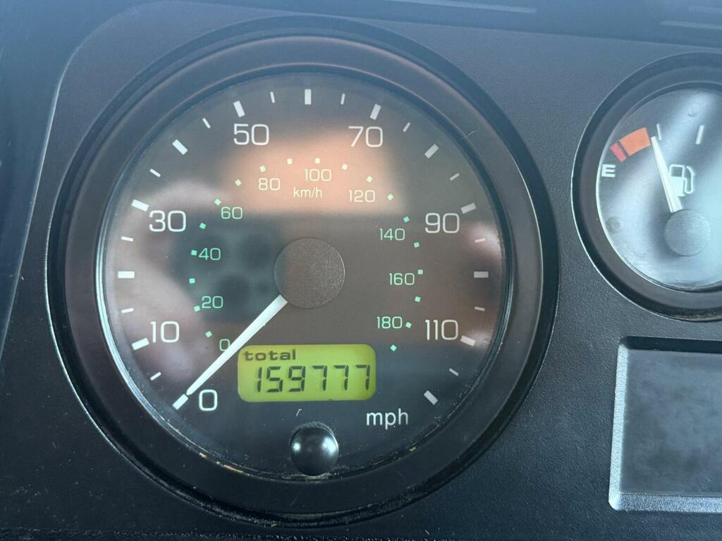 Land Rover Defender 110 2.5 Td5 County Green #28