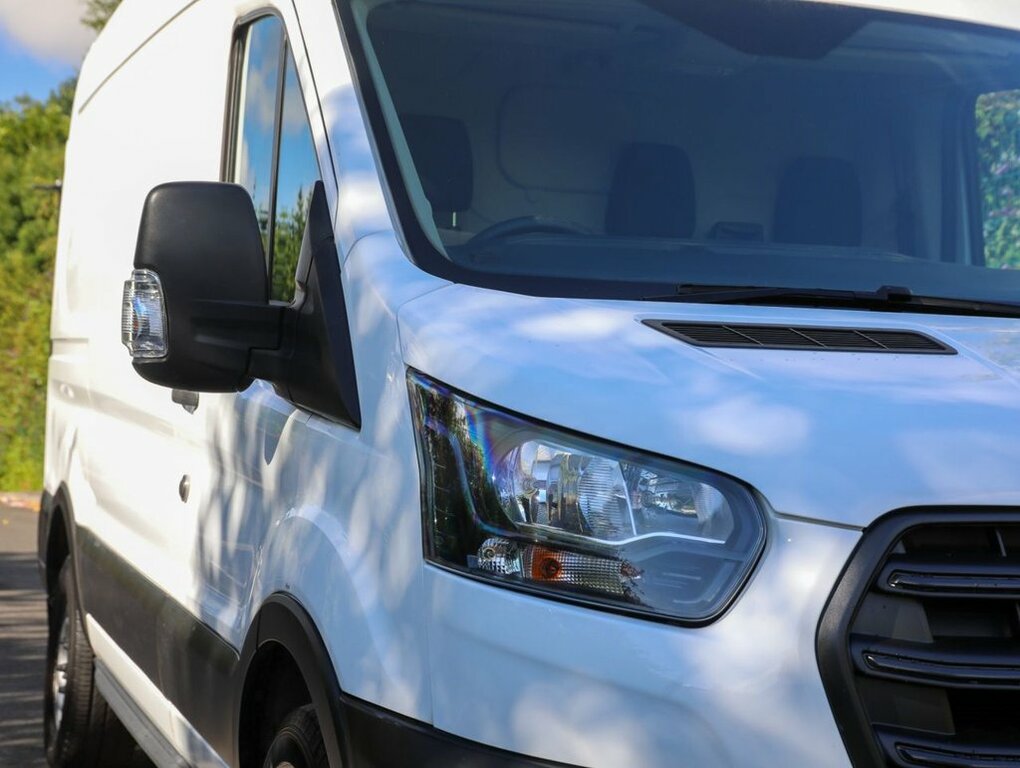 Ford Transit Custom 2L Leader White #4