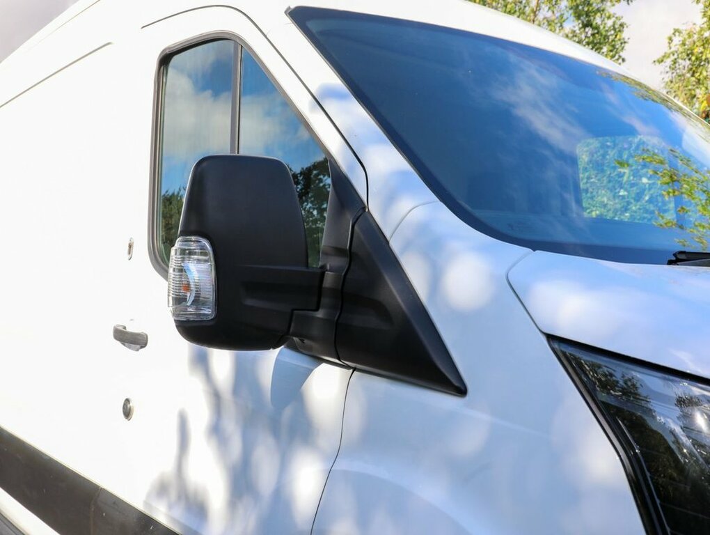 Ford Transit Custom 2L Leader White #3