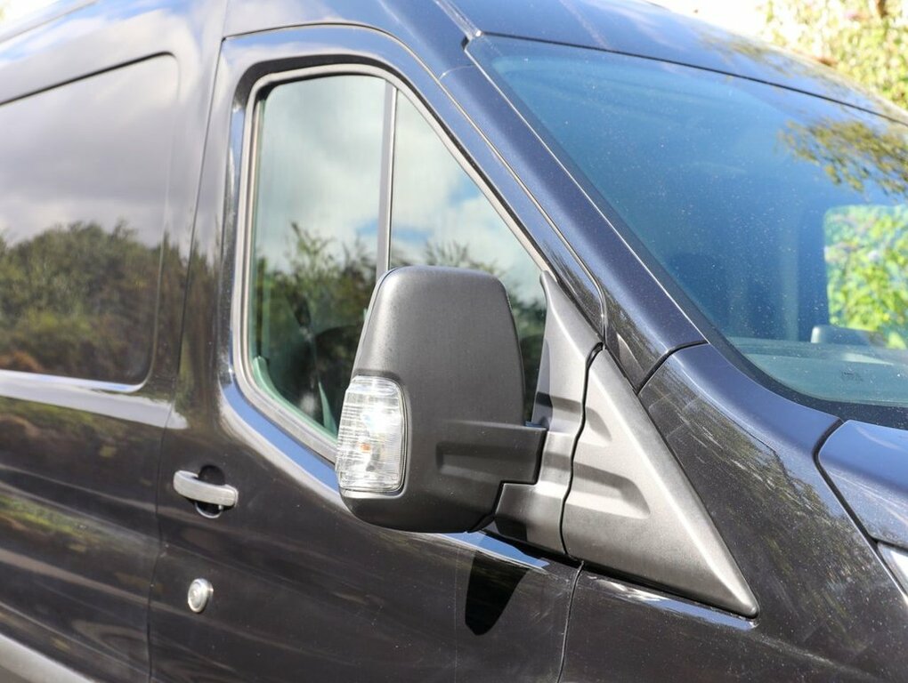 Ford Transit Custom 2L Trend Black #3