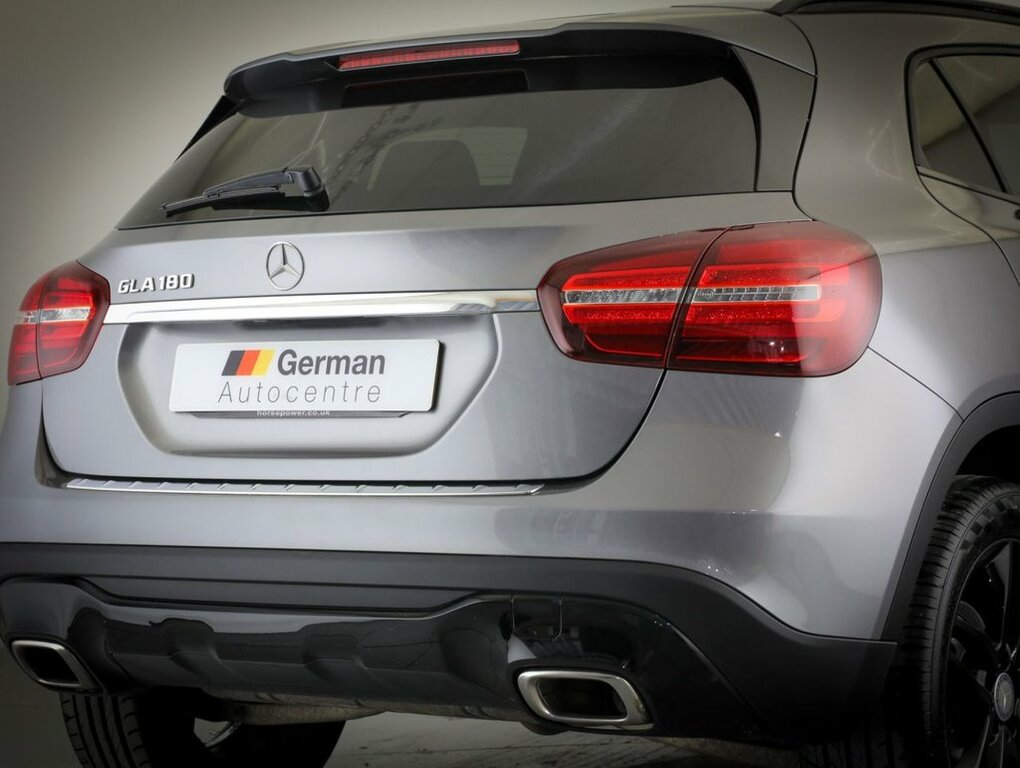 Mercedes-Benz GLA Class 1.6L Urban Edition Grey #5