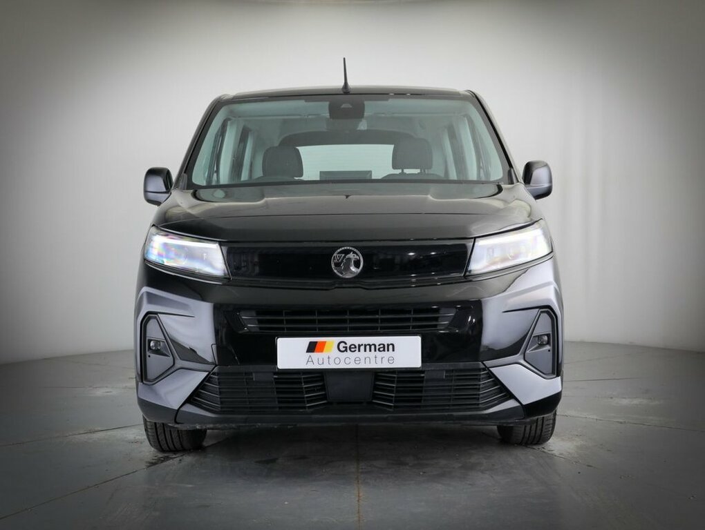 Vauxhall Combo-e Life Mpv Black #2