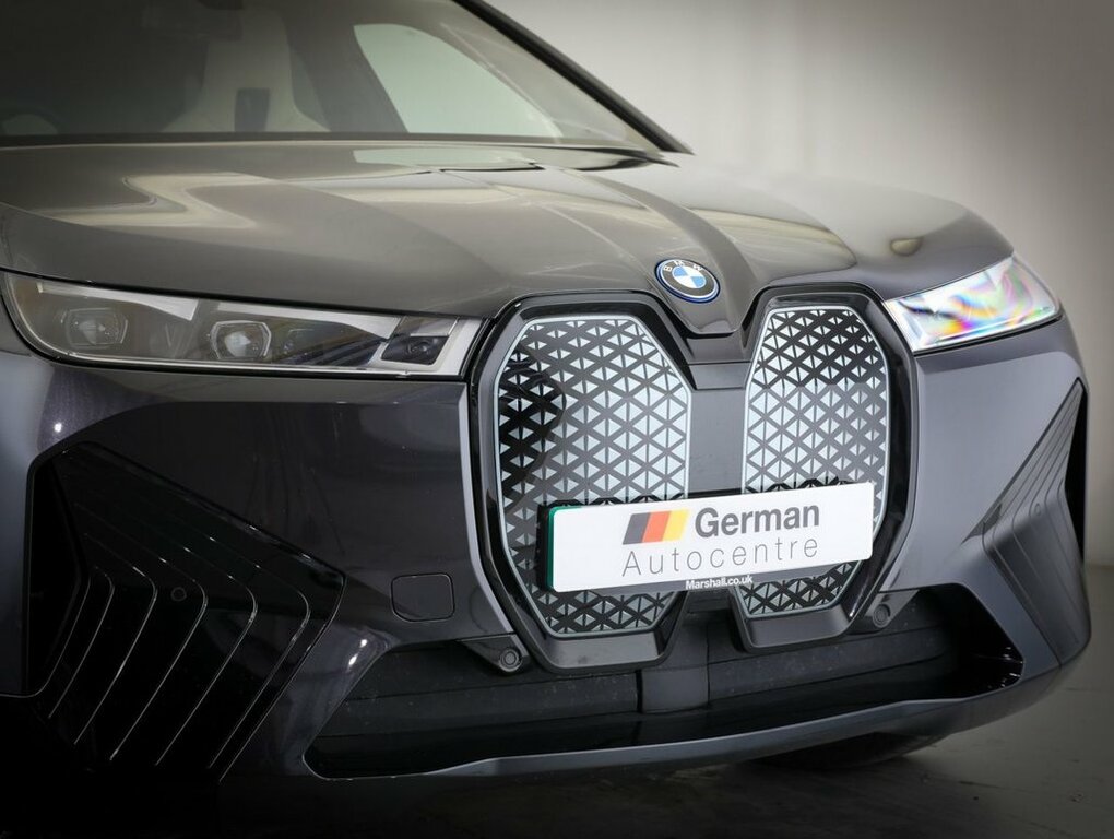 BMW iX 240Kw Xdrive40 M Sport 76.6Kwh Black #11