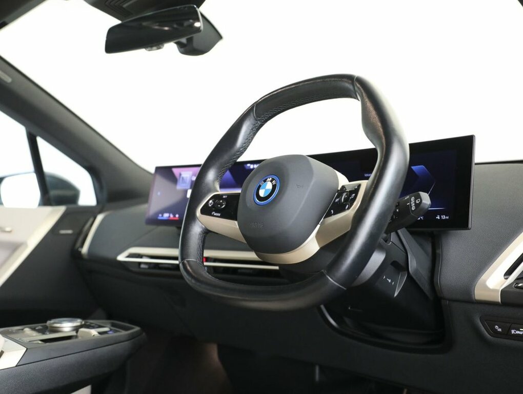 BMW iX 240Kw Xdrive40 M Sport 76.6Kwh Black #31