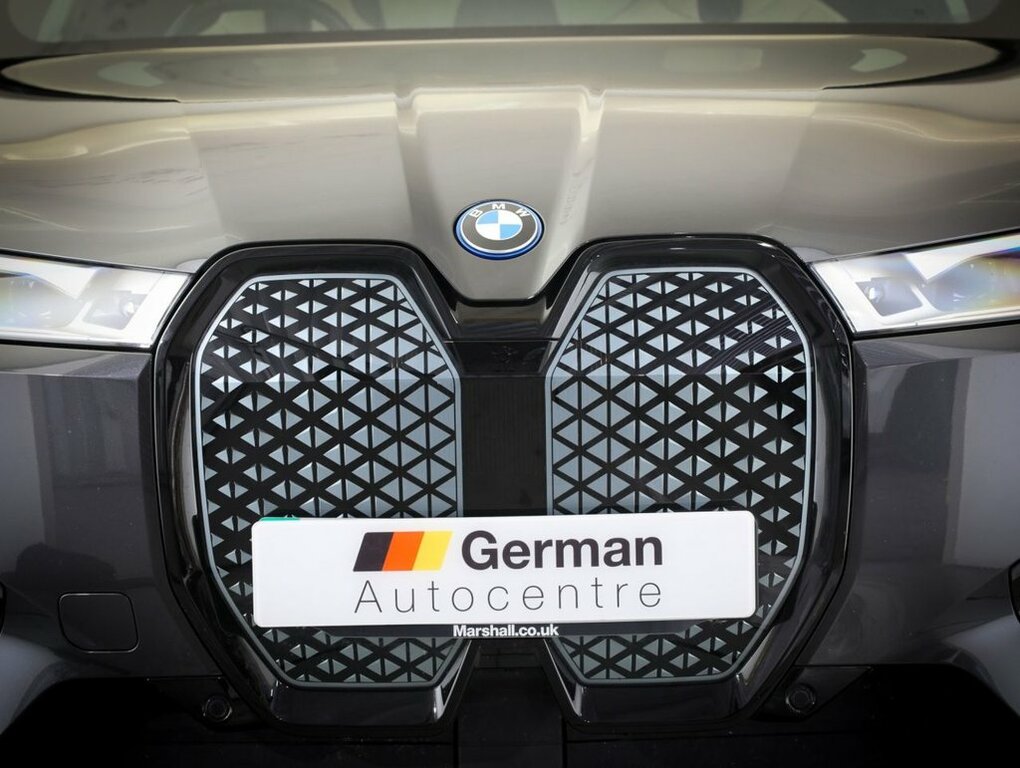 BMW iX 240Kw Xdrive40 M Sport 76.6Kwh Black #16