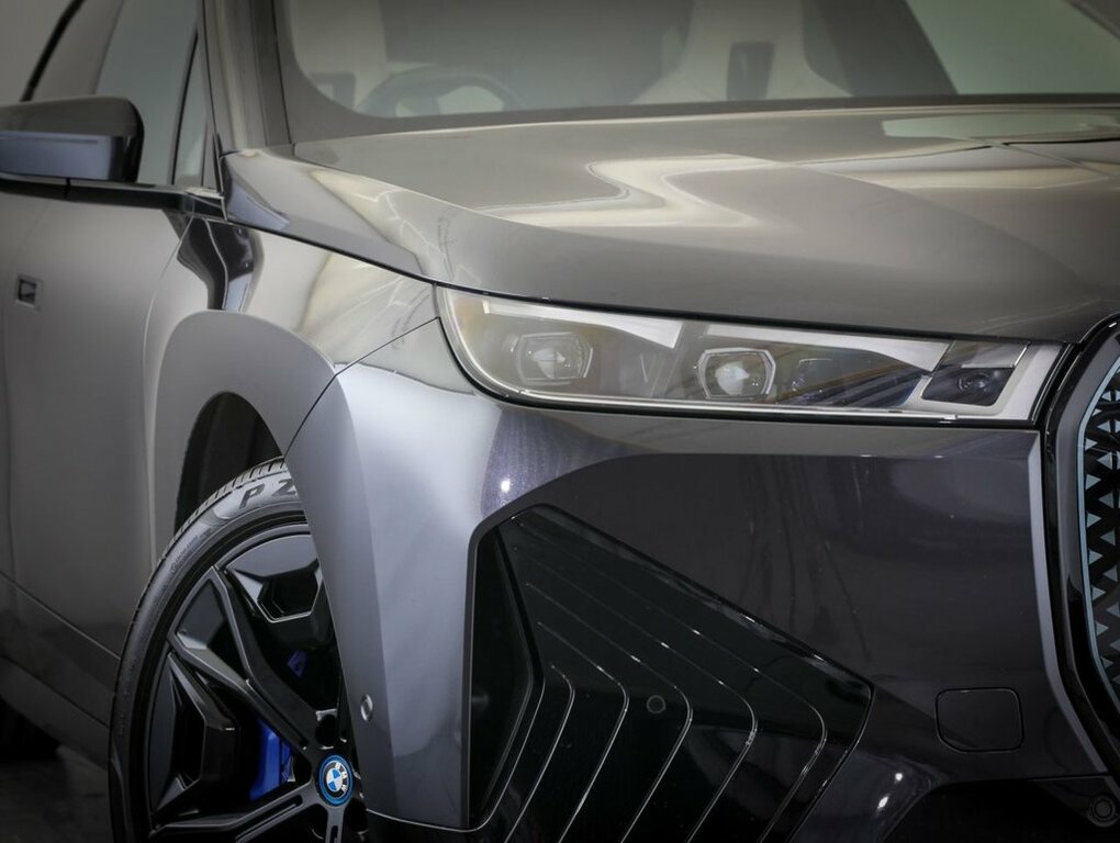 BMW iX 240Kw Xdrive40 M Sport 76.6Kwh Black #10