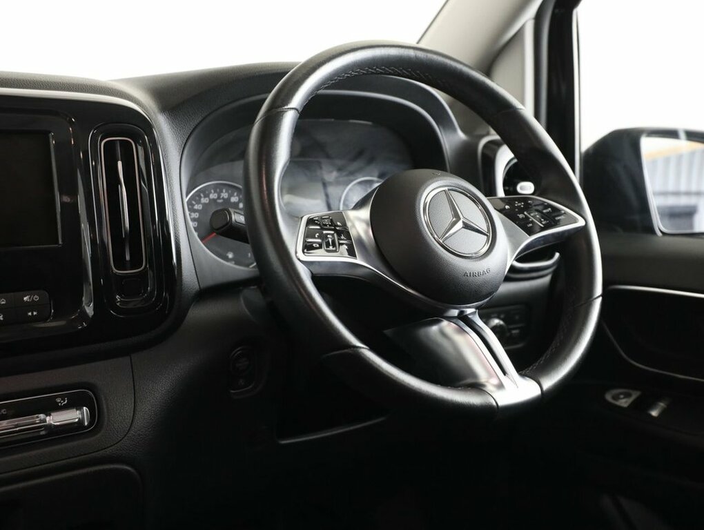 Mercedes-Benz Vito 119Cdi Select Crew Van 9G-tronic Silver #26
