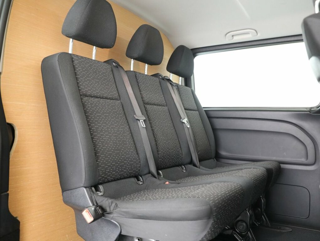 Mercedes-Benz Vito 119Cdi Select Crew Van 9G-tronic Silver #27