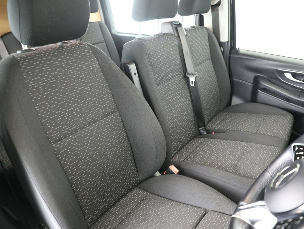 Mercedes-Benz Vito 119Cdi Select Crew Van 9G-tronic Silver #16