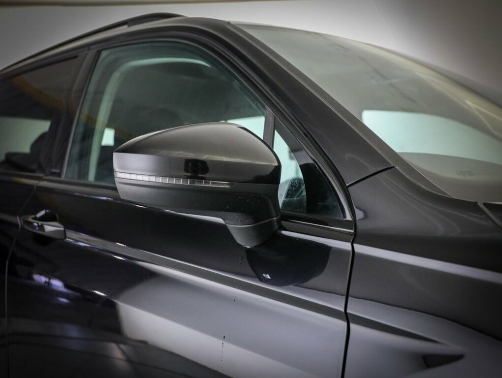 Volkswagen Tiguan Allspace 2L Match Black #6