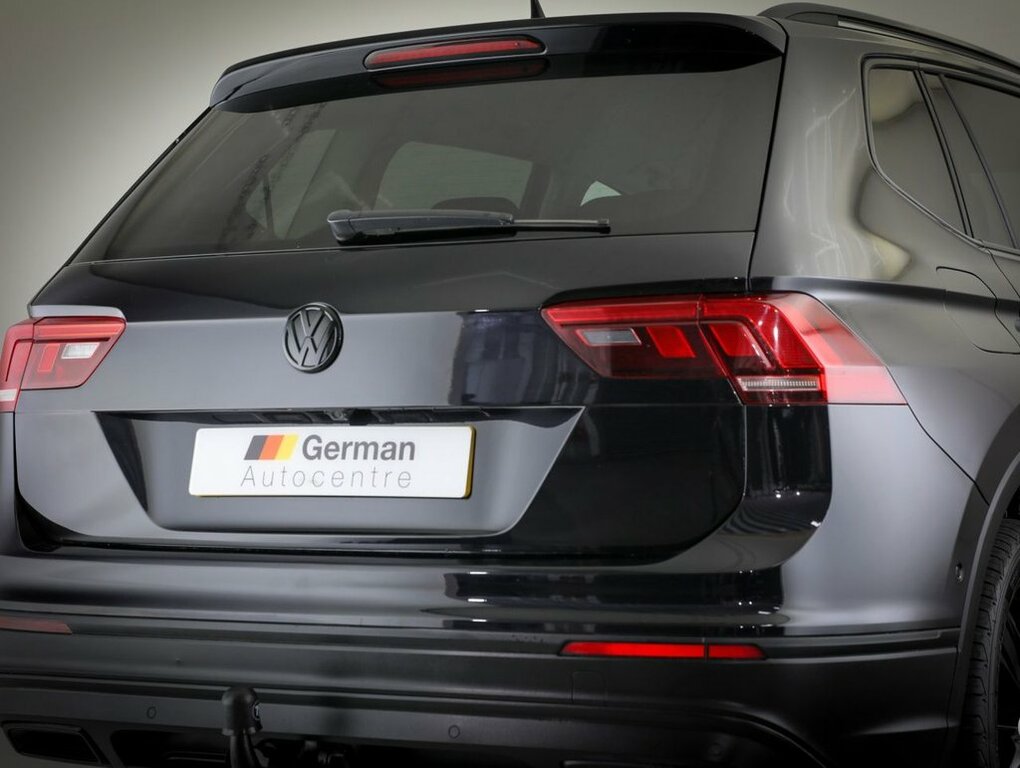 Volkswagen Tiguan Allspace 2L Match Black #5