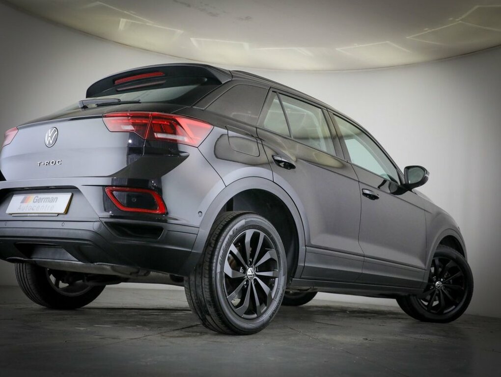 Volkswagen T-Roc 1.5L Life Black #6