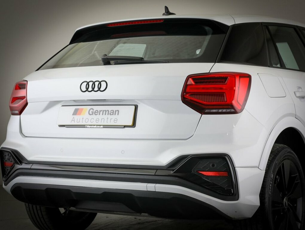 Audi Q2 1.5L S Line White #5