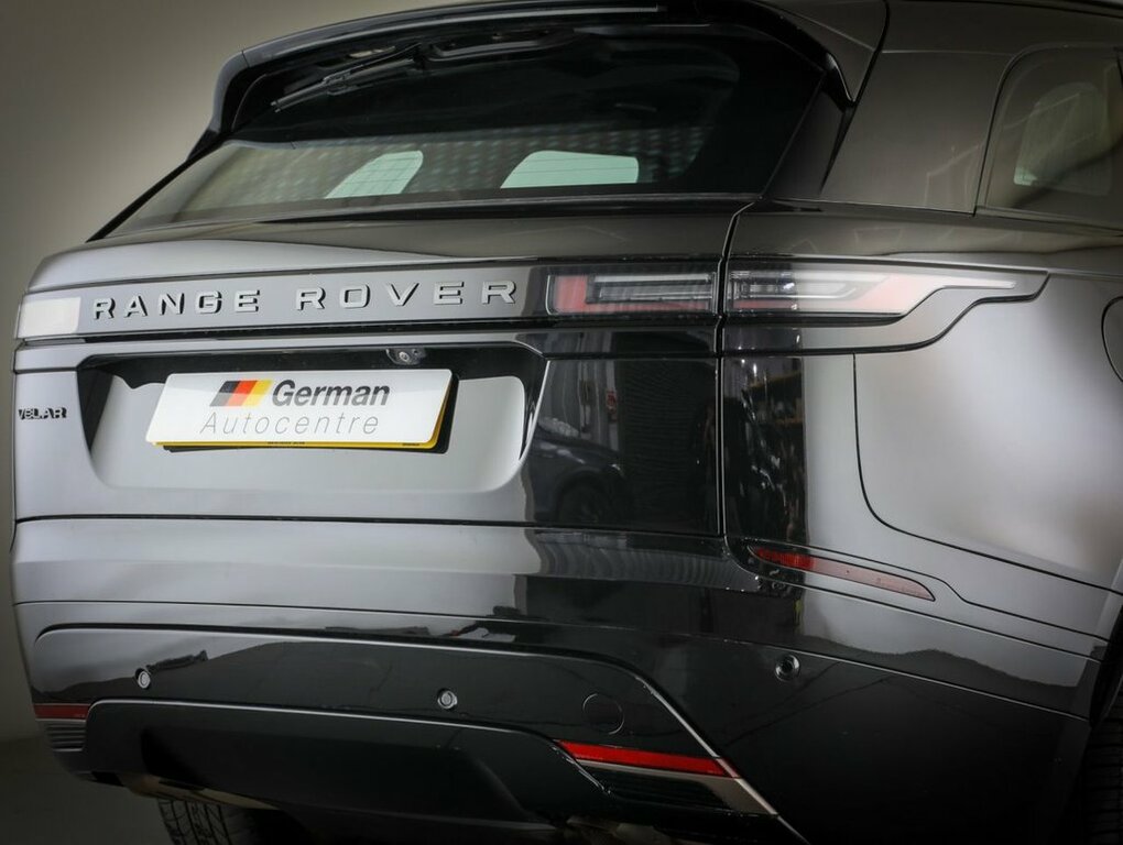 Land Rover Range Rover Velar 2L Dynamic Se Black #4