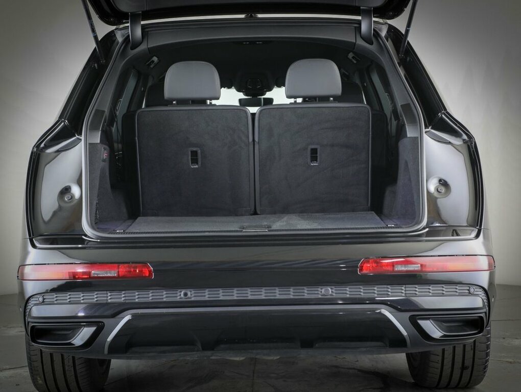 Audi Q7 3.0 Tfsie V6 55 Sport Suv Plug In Hybri Black #13