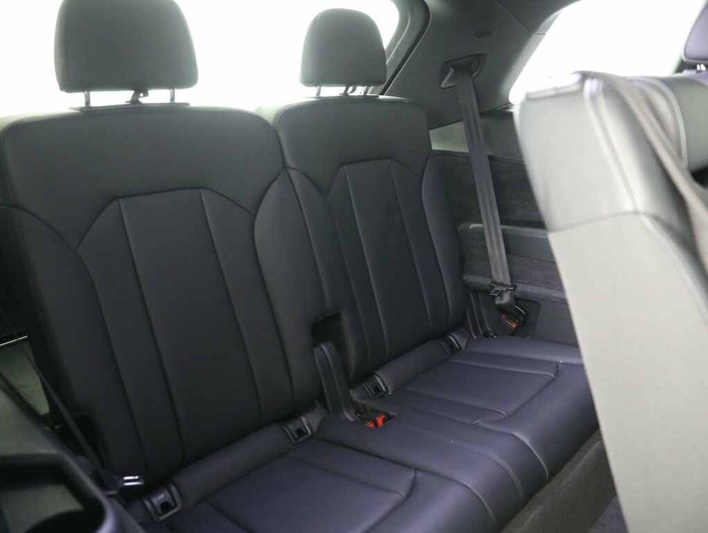 Audi Q7 3.0 Tfsie V6 55 Sport Suv Plug In Hybri Black #46