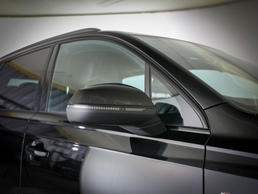 Audi Q7 3L Black Edition Black #6