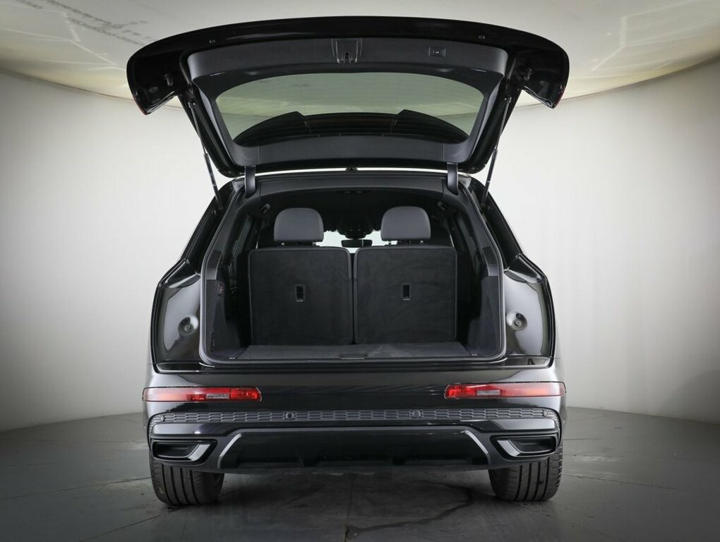 Audi Q7 3.0 Tfsie V6 55 Sport Suv Plug In Hybri Black #16
