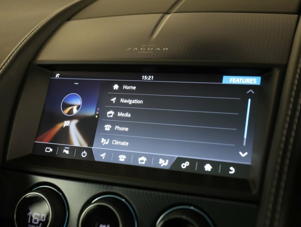 Jaguar F-Type 2.0 P300 R-dynamic Silver #54