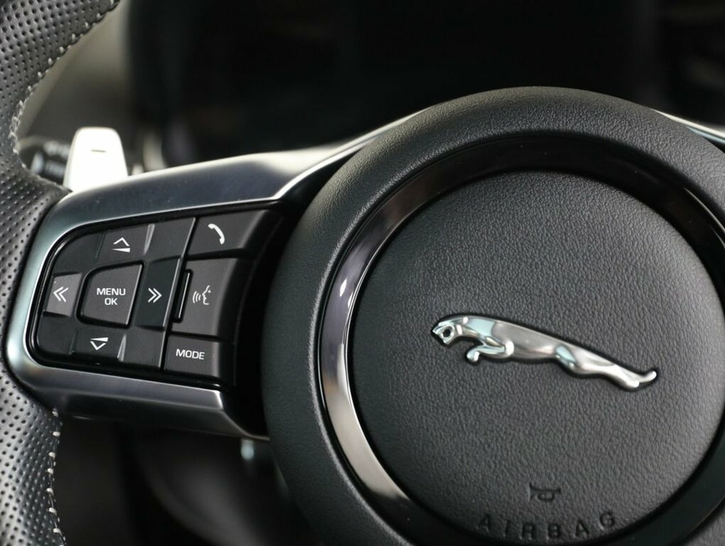 Jaguar F-Type 2.0 P300 R-dynamic Silver #25