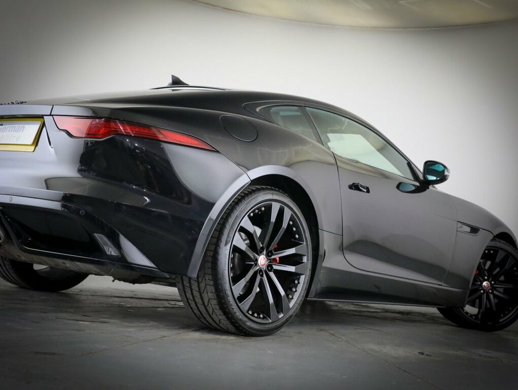 Jaguar F-Type 2.0 P300 R-dynamic Silver #10