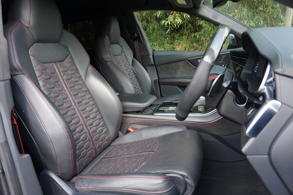 Audi Q8 Estate Black #6
