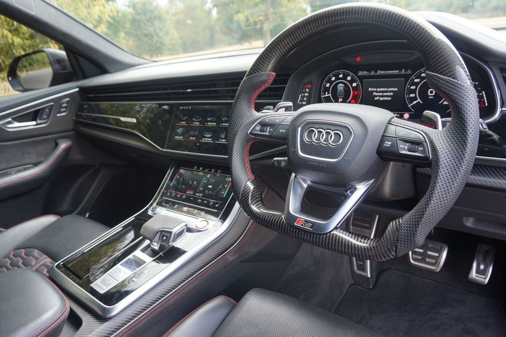 Audi Q8 Estate Black #5