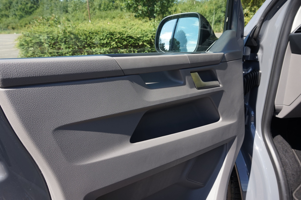 Volkswagen Transporter Sportline Lwb L2h1 #25