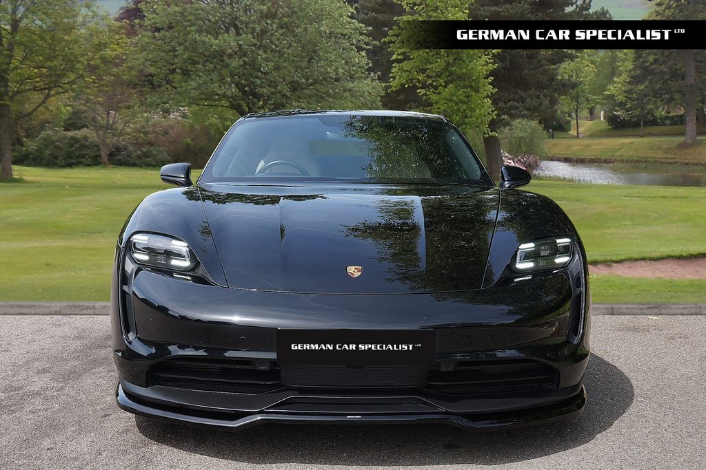Porsche Taycan Saloon Black #5
