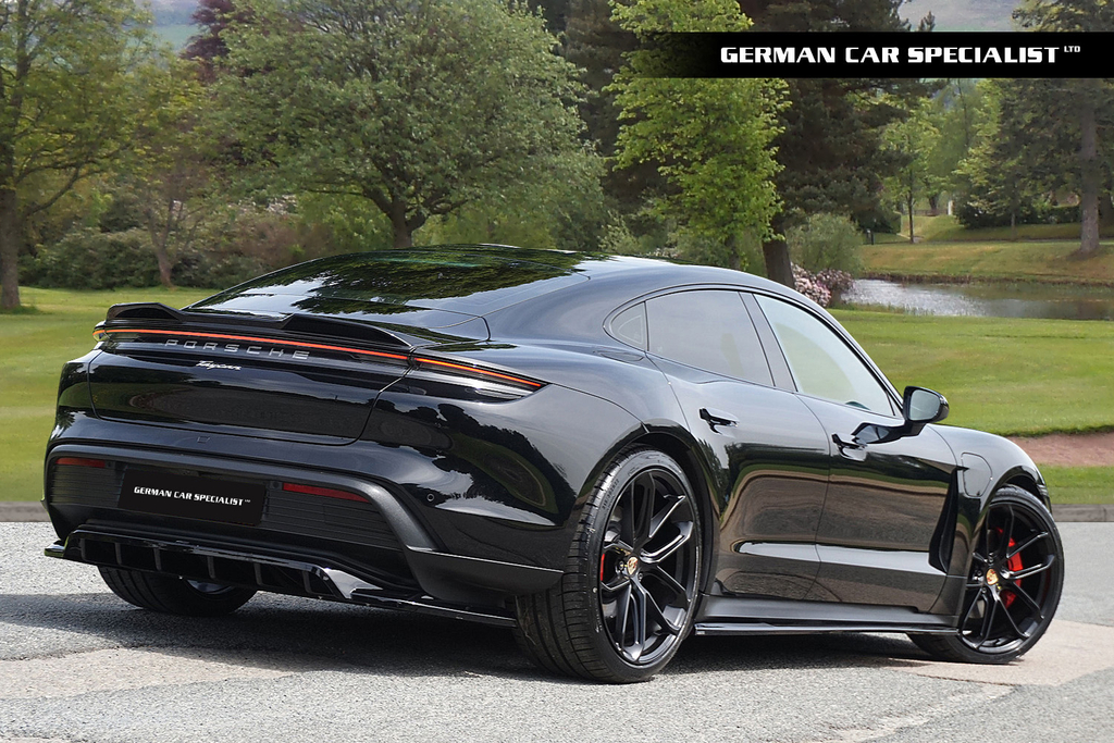 Porsche Taycan Saloon Black #2