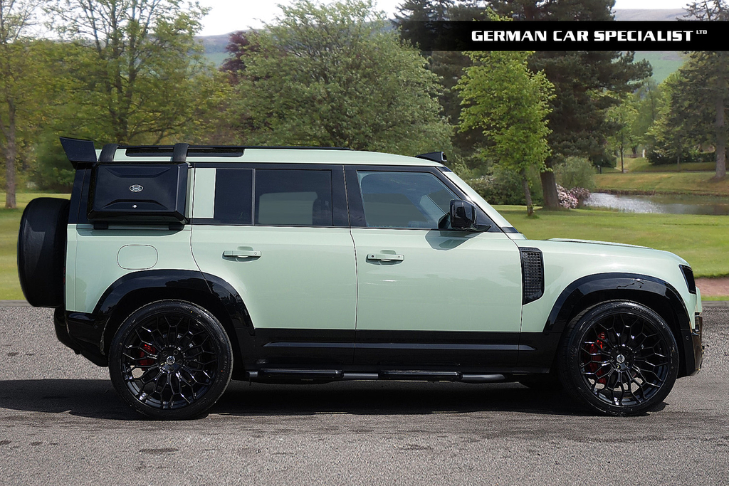 Land Rover Defender Estate Green #3