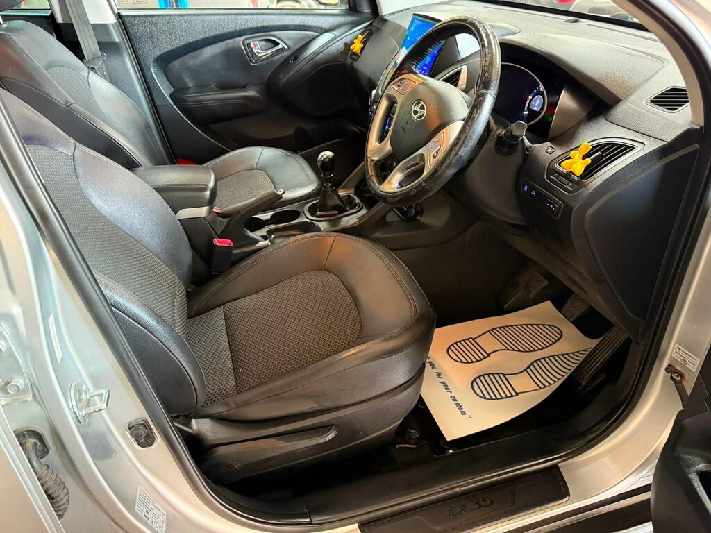 Hyundai Ix35 1.7 Crdi Premium Euro 5 Ss Silver #18