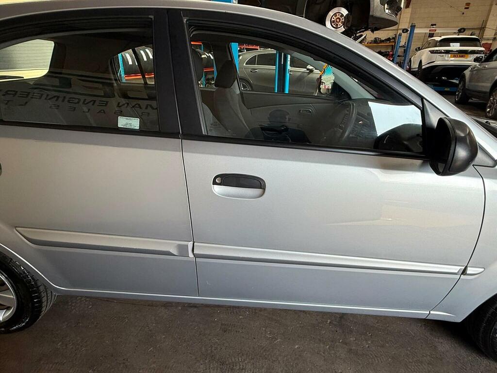 Kia RIO 2010 1.4 Strike 96 Bhp Mot Service Warranty Ser Black #22
