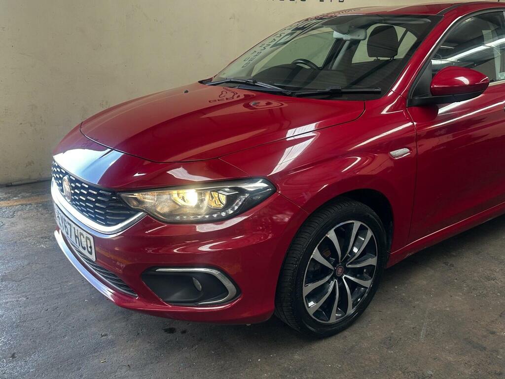 Fiat Tipo 1.6 Multijetii Lounge Euro 6 Ss Red #2