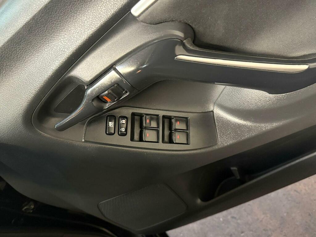 Toyota Verso 1.8 Valvematic Icon 145 Bhp Grey #27