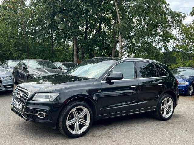 Audi Q5 2.0 Tdi S Line Black #2