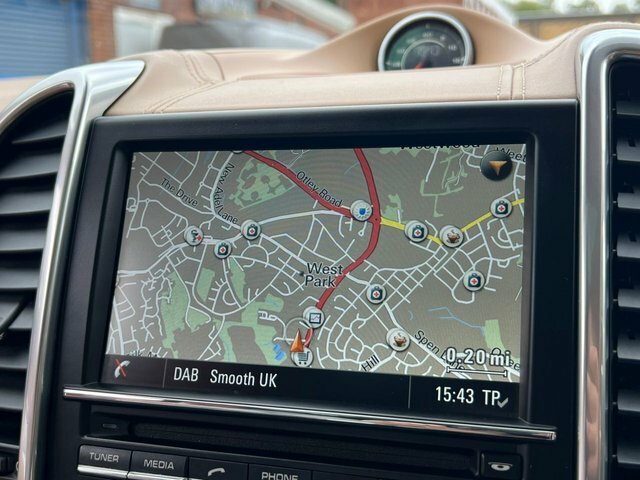Porsche Cayenne Suv 3.6T V6 Gts Suv Tiptronics 4Wd Euro Red #25