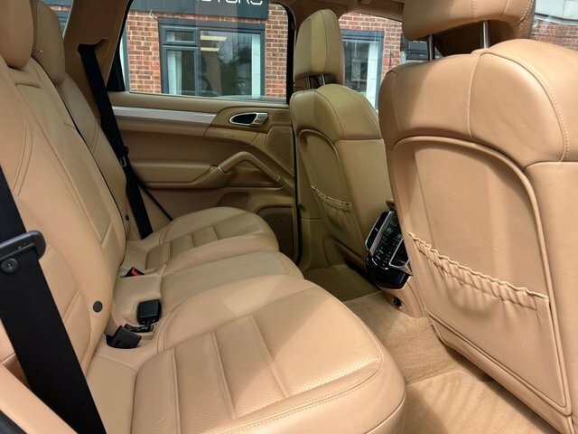 Porsche Cayenne Suv 3.6T V6 Gts Suv Tiptronics 4Wd Euro Red #17