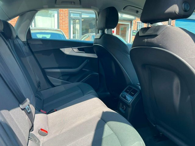 Audi A4 2.0 Tdi Ultra Sport Estate S Tronic Eur Black #25