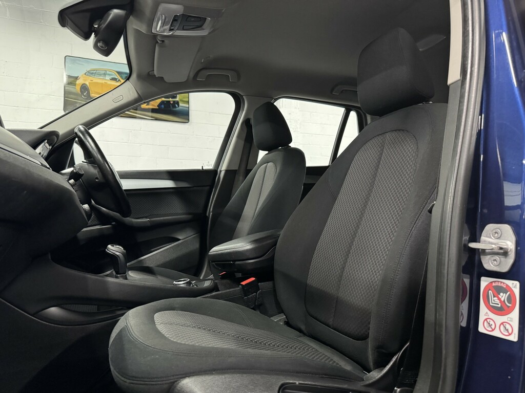 BMW X1 Suv 2.0 X1 Sdrive18d Se 201666 Blue #2
