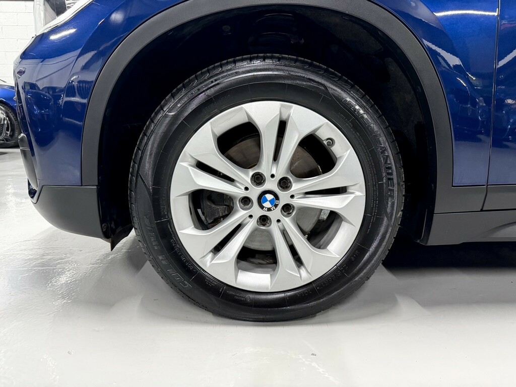 BMW X1 Suv 2.0 X1 Sdrive18d Se 201666 Blue #3