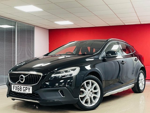 Volvo V40 Cross Country T3 Gpf Nav Plus Black