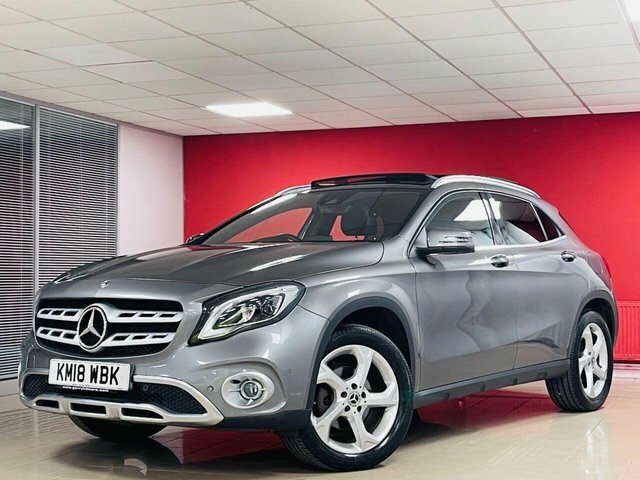 Mercedes-Benz GLA Class Gla200d Sport Premium Plus Grey #3