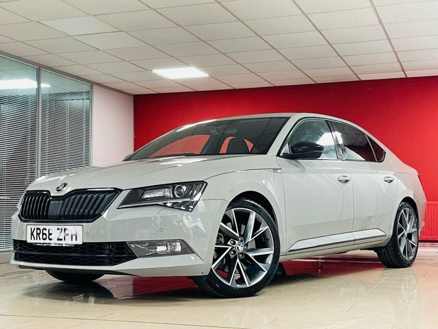 Skoda Superb Tsi Sportline Plus Hatchback Grey
