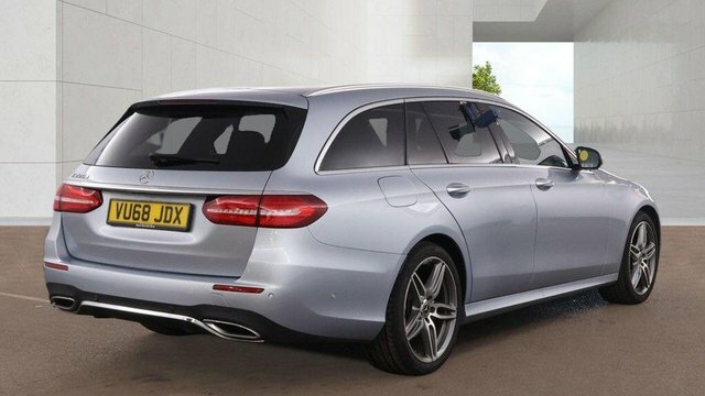 Mercedes-Benz E Class E220d Amg Line Premium Silver #4