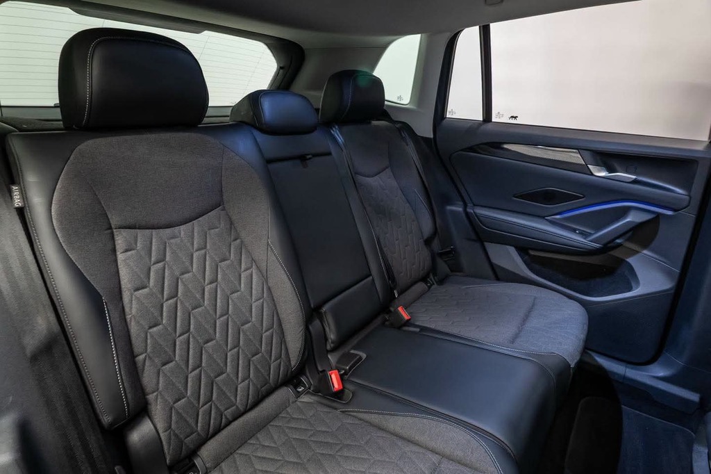 Volkswagen Tiguan Black Edition Grey #9