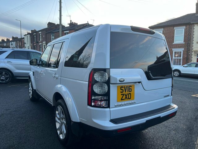 Land Rover Discovery 4 2016 3.0 Sd V6 Landmark 4Wd Euro 6 Ss SV16ZXO White #4
