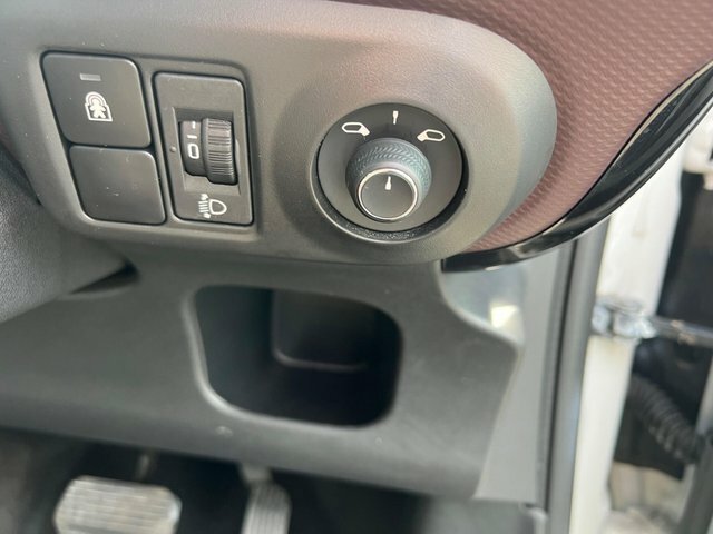Citroen C4 Cactus 1.5 Bluehdi Flair 2018 Green #25